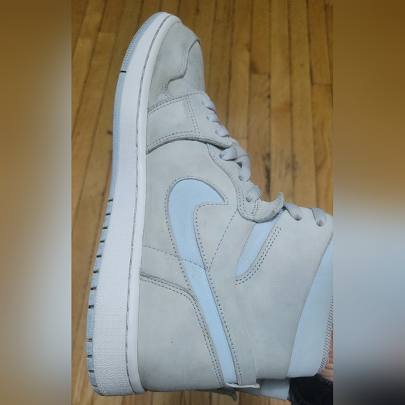 Men's Gray High-Top Sneakers - Picture 2 of 10